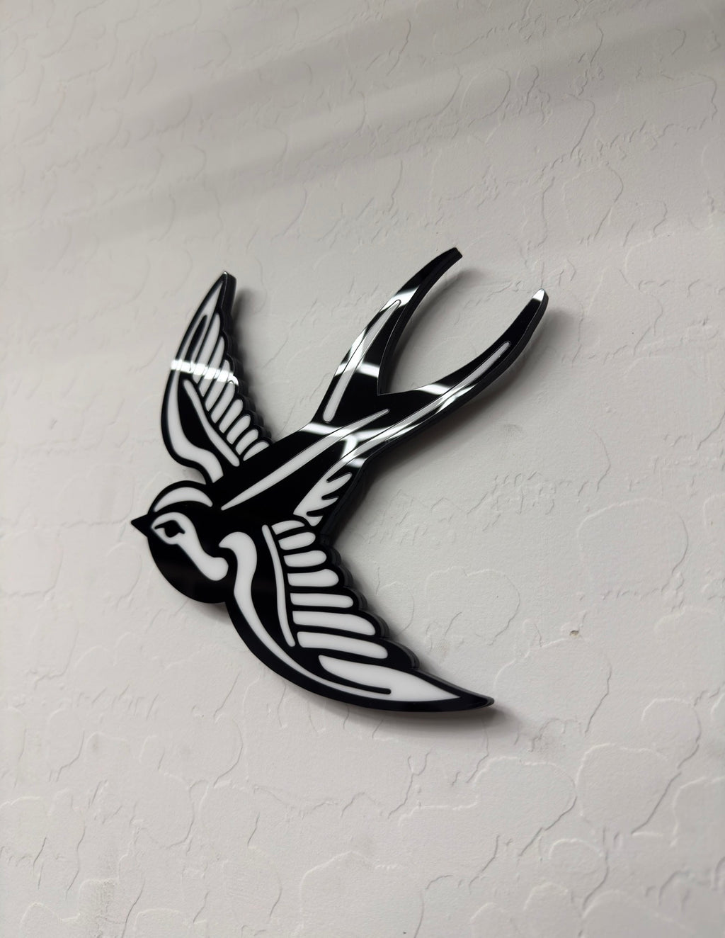 American Traditional Swallow (Black)